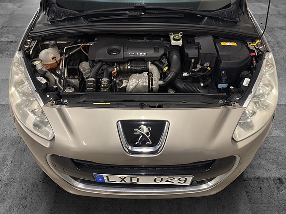 Peugeot 308 9 of 22