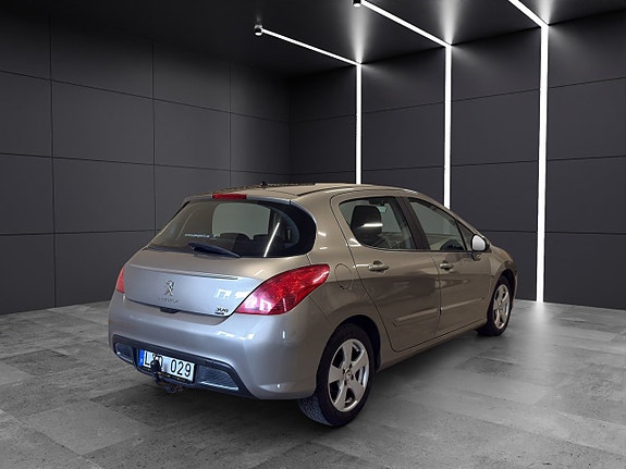 Peugeot 308 6 of 22