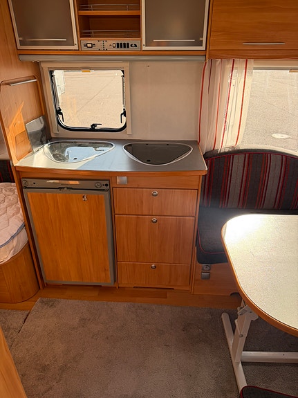 Adria 542 ut 6 of 11