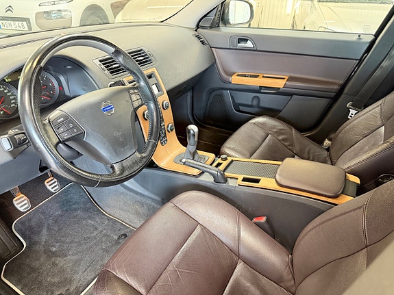 Volvo V50 11 of 22