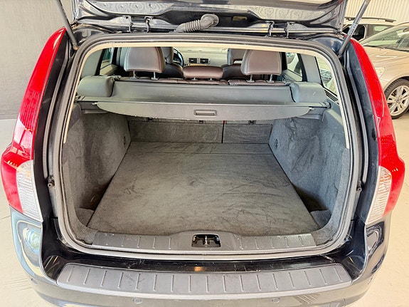 Volvo V50 9 of 22
