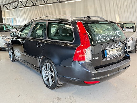 Volvo V50 7 of 22