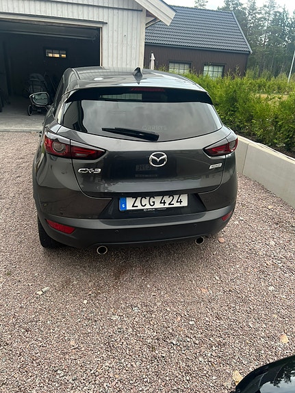 Mazda CX-3 2 of 6