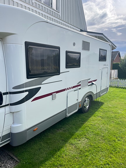 Adria Coral S 670 Sl 2 of 9