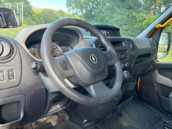 Renault Master 13 of 21