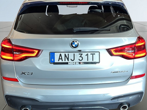 BMW X3 12 of 23