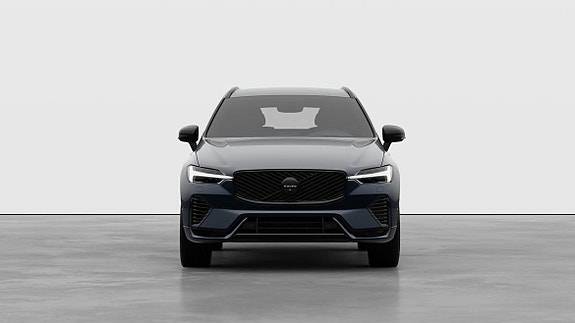 Volvo XC60 3 of 30