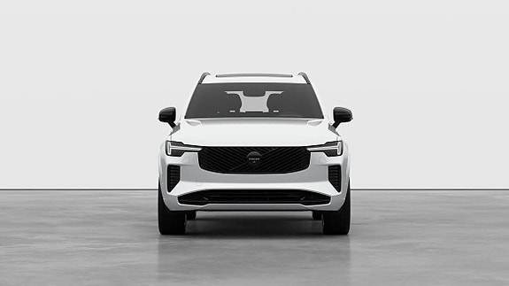 Volvo XC90 3 of 30