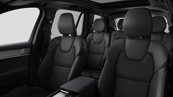 Volvo XC90 26 of 30