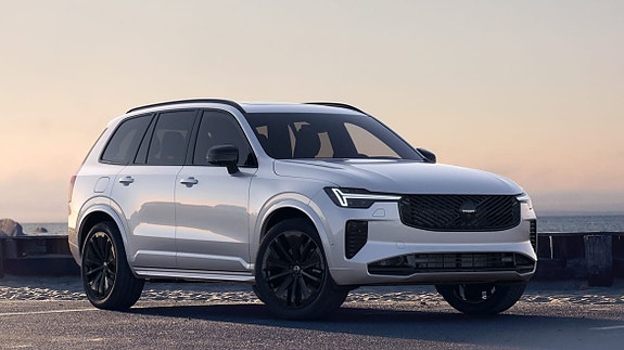 Volvo XC90 17 of 30