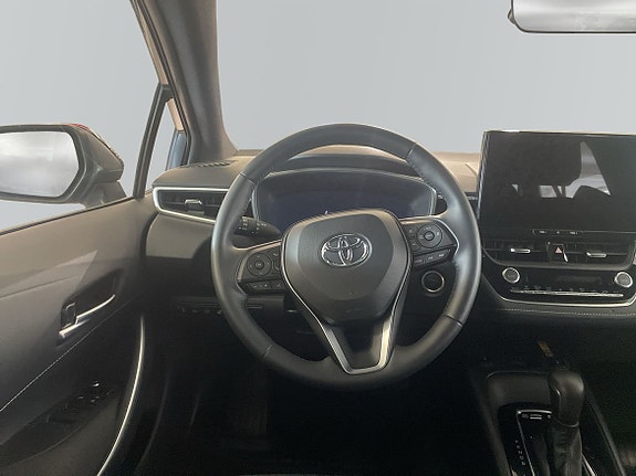 Toyota Corolla 9 of 17