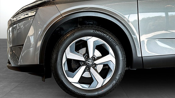Nissan Qashqai 9 of 12