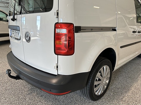 Volkswagen Caddy 8 of 24