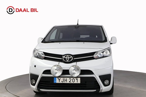 Toyota Proace Verso 2 of 27