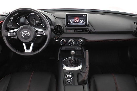Mazda MX-5 13 of 30