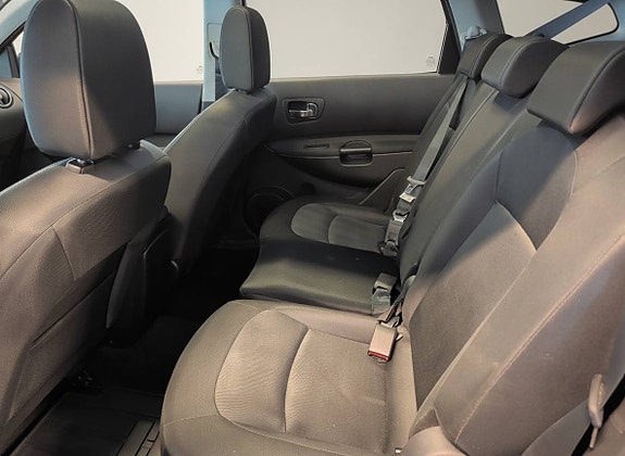 Nissan Qashqai+2 4 of 7