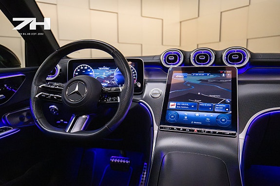 Mercedes-Benz GLC300 e 15 of 21