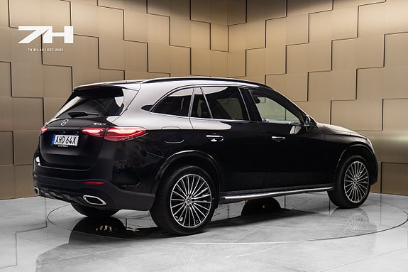 Mercedes-Benz GLC300 e 5 of 21