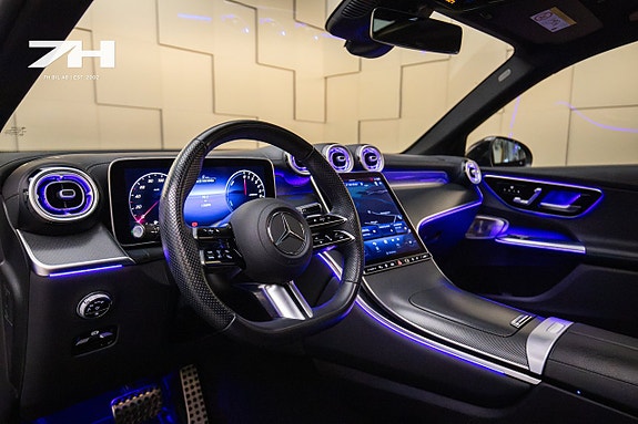 Mercedes-Benz GLC300 e 10 of 21
