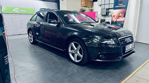 Audi A4 3 of 16