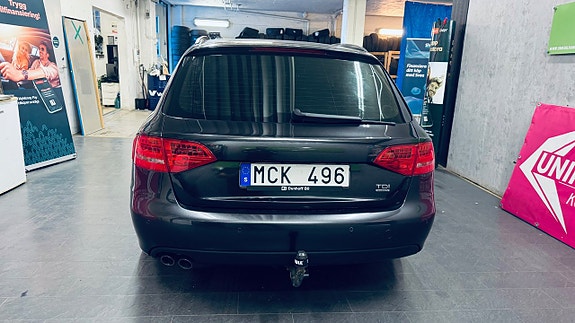 Audi A4 5 of 16