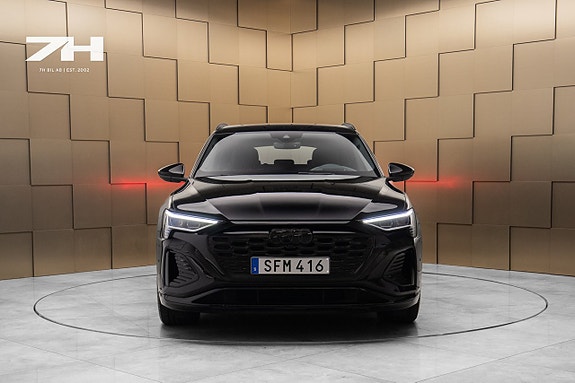 Audi Q8 e-tron 8 of 23