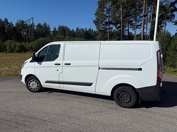 Ford Transit Custom 5 of 5