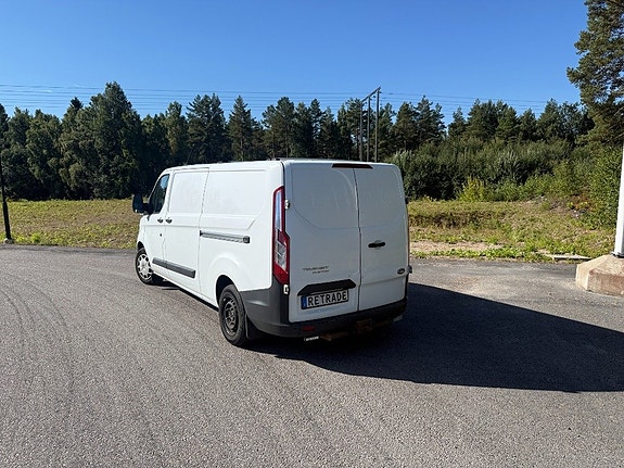 Ford Transit Custom 4 of 5