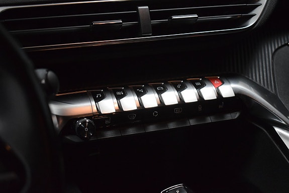 Peugeot 3008 10 of 25
