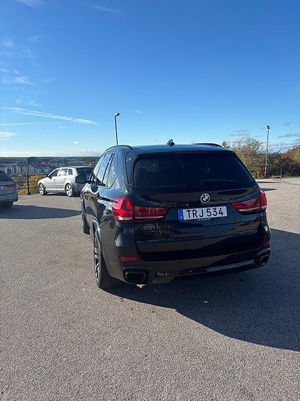 BMW X5 4 of 26