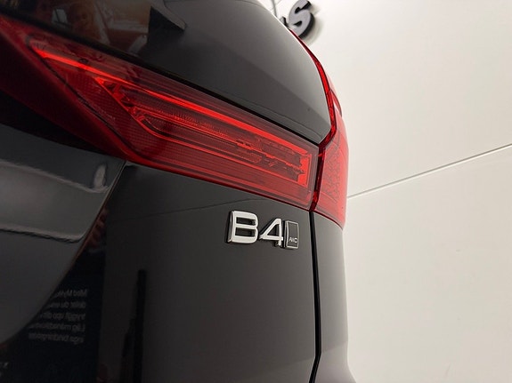 Volvo XC60 10 of 30