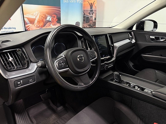 Volvo XC60 20 of 30