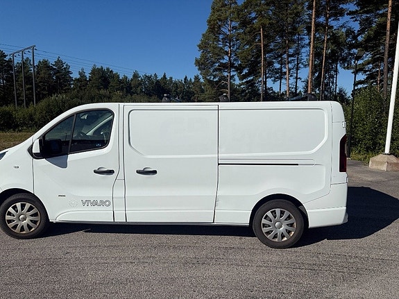 Opel Vivaro 4 of 5