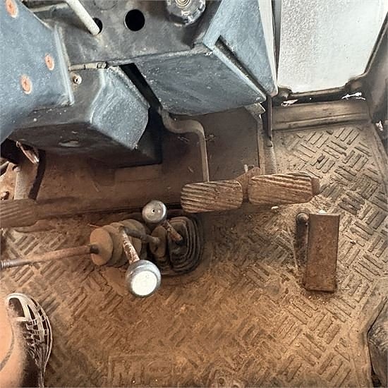 Massey Ferguson 699 - PTO - Speedshift 19 of 22