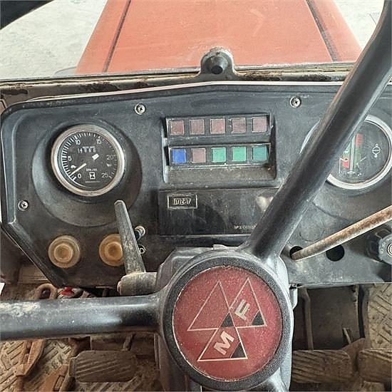 Massey Ferguson 699 - PTO - Speedshift 18 of 22