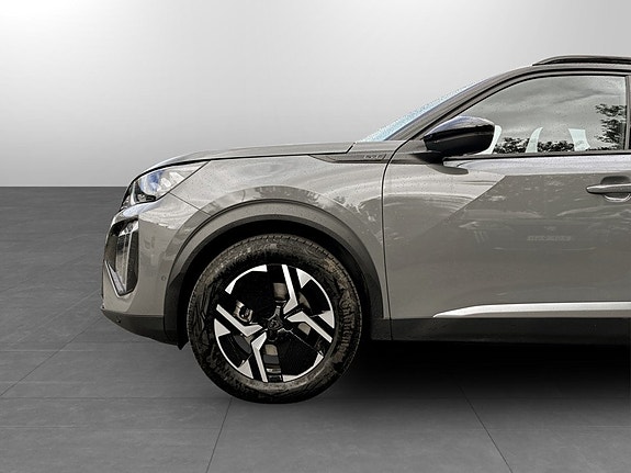 Peugeot 2008 14 of 15
