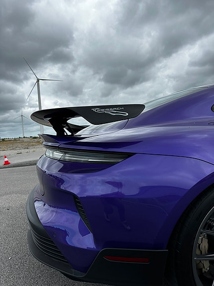 Porsche Taycan Turbo GT 4 of 4