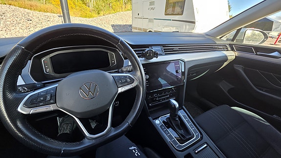 Volkswagen Passat Alltrack 5 of 6