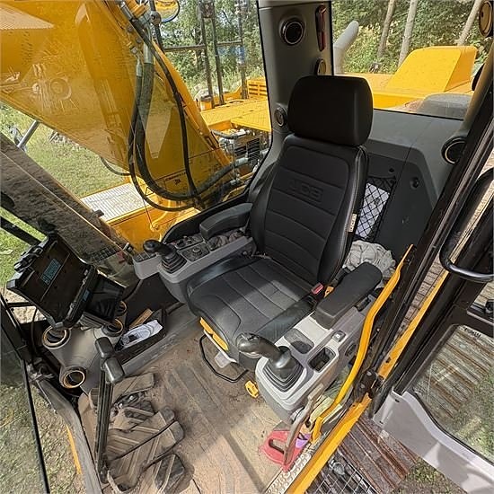JCB 220XL-SV - 24 ton 16 of 30