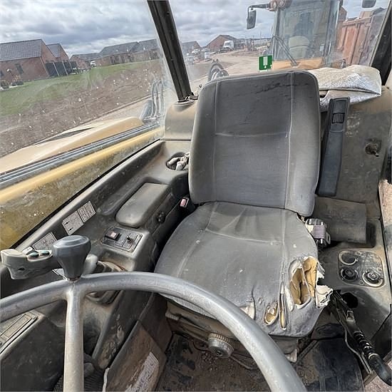 Komatsu WH609 Turbo - 9 m - 3.5 ton 13 of 30