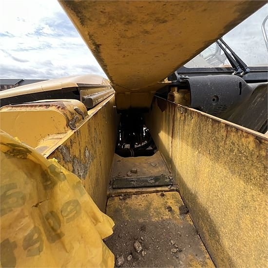 Komatsu WH609 Turbo - 9 m - 3.5 ton 28 of 30
