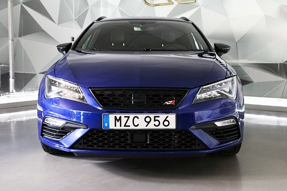 Seat Leon 9 of 27