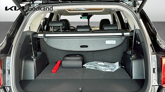 Kia Sorento 12 of 12