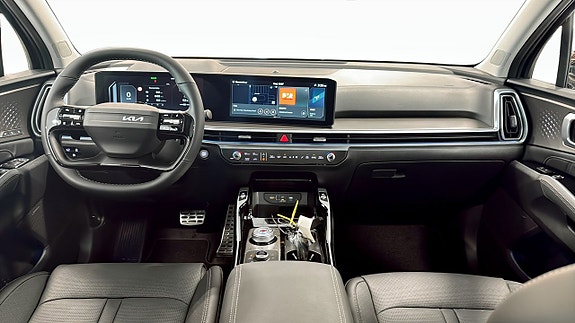 Kia Sorento 7 of 12