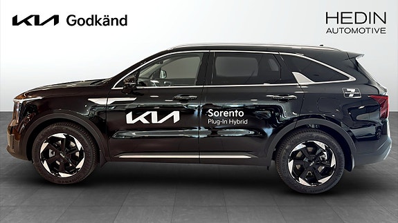 Kia Sorento 4 of 12