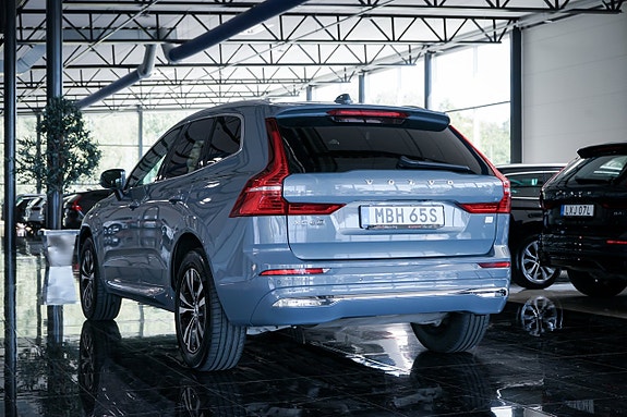 Volvo XC60 8 of 29