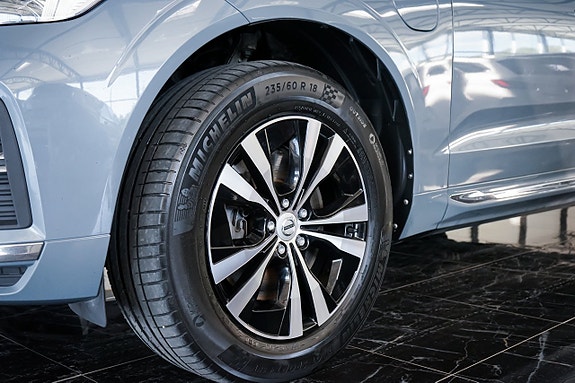 Volvo XC60 5 of 29