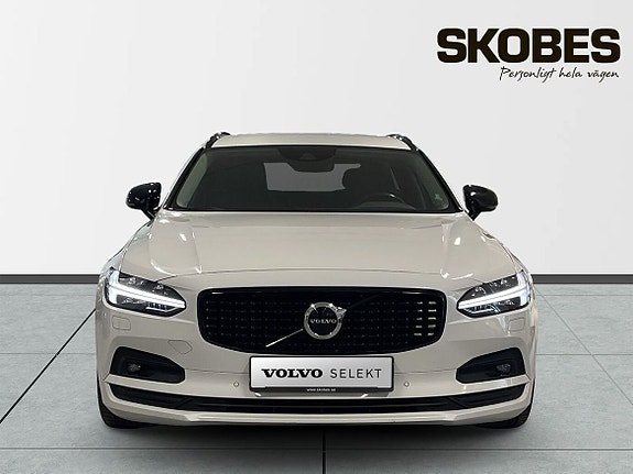 Volvo V90 4 of 27