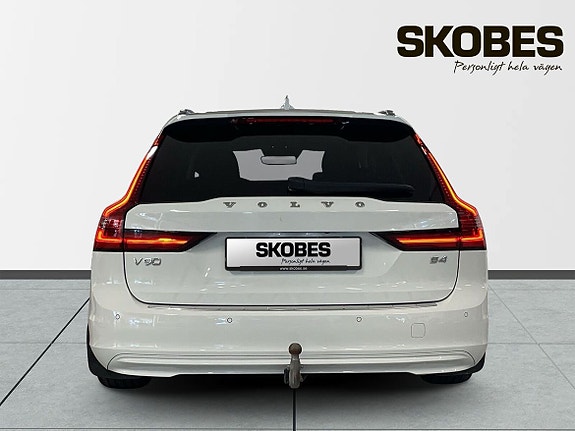 Volvo V90 11 of 27