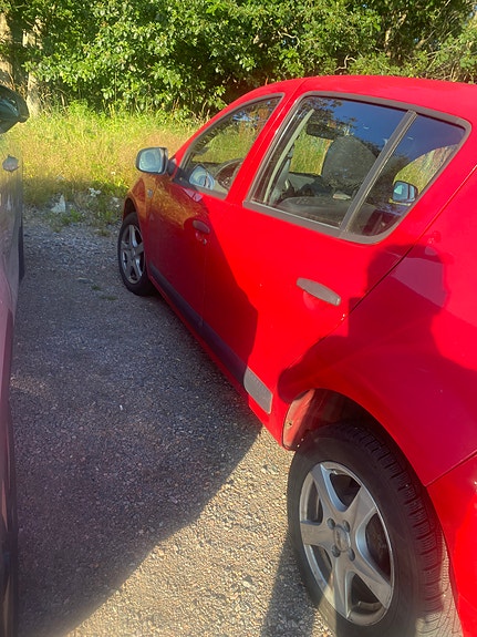 Dacia Sandero 2 of 5